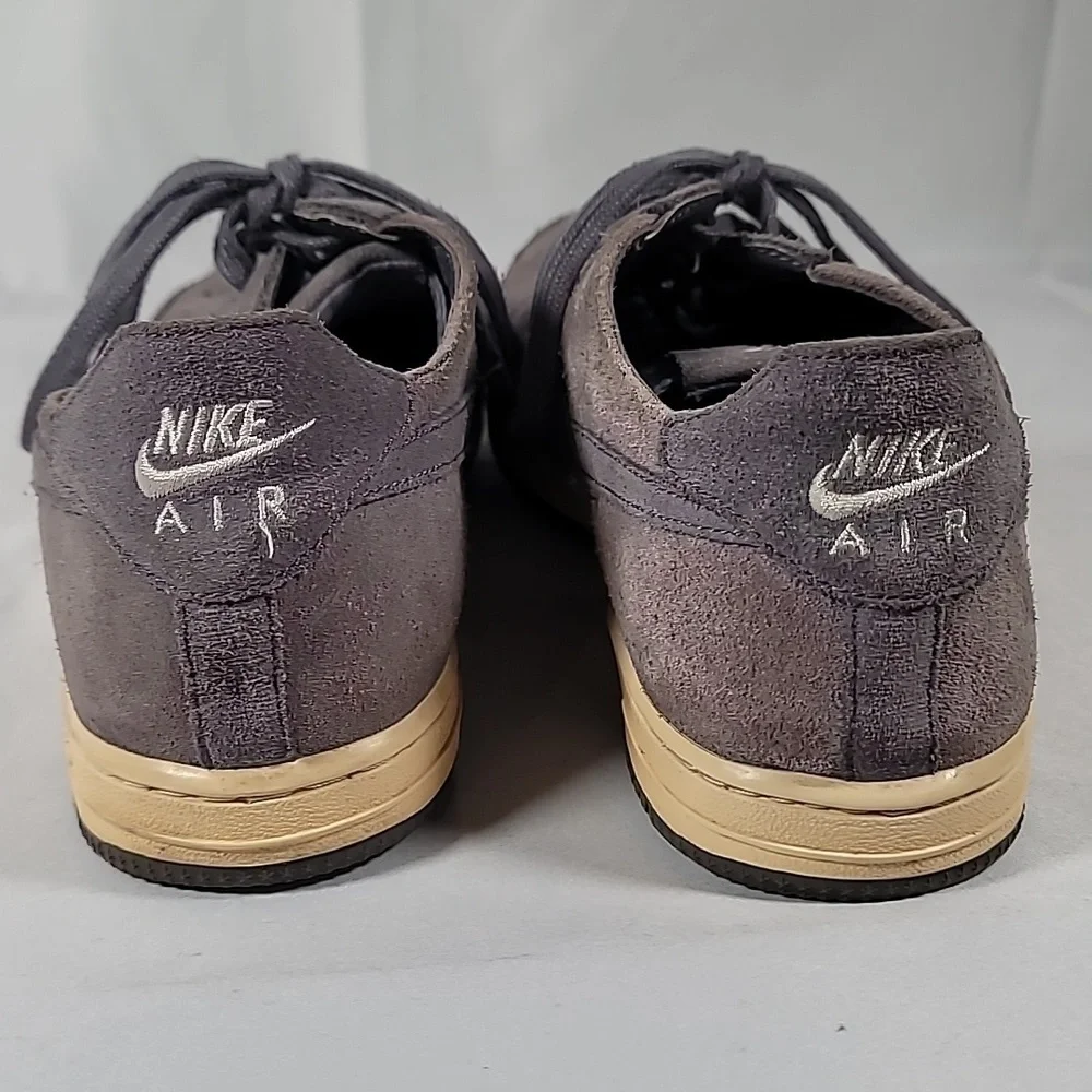 Nike ship have