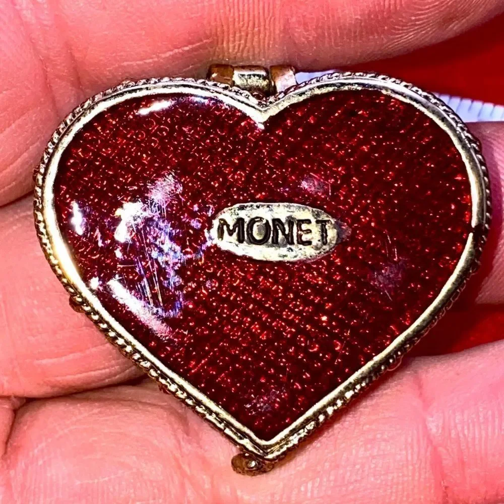 Monet another absolutely