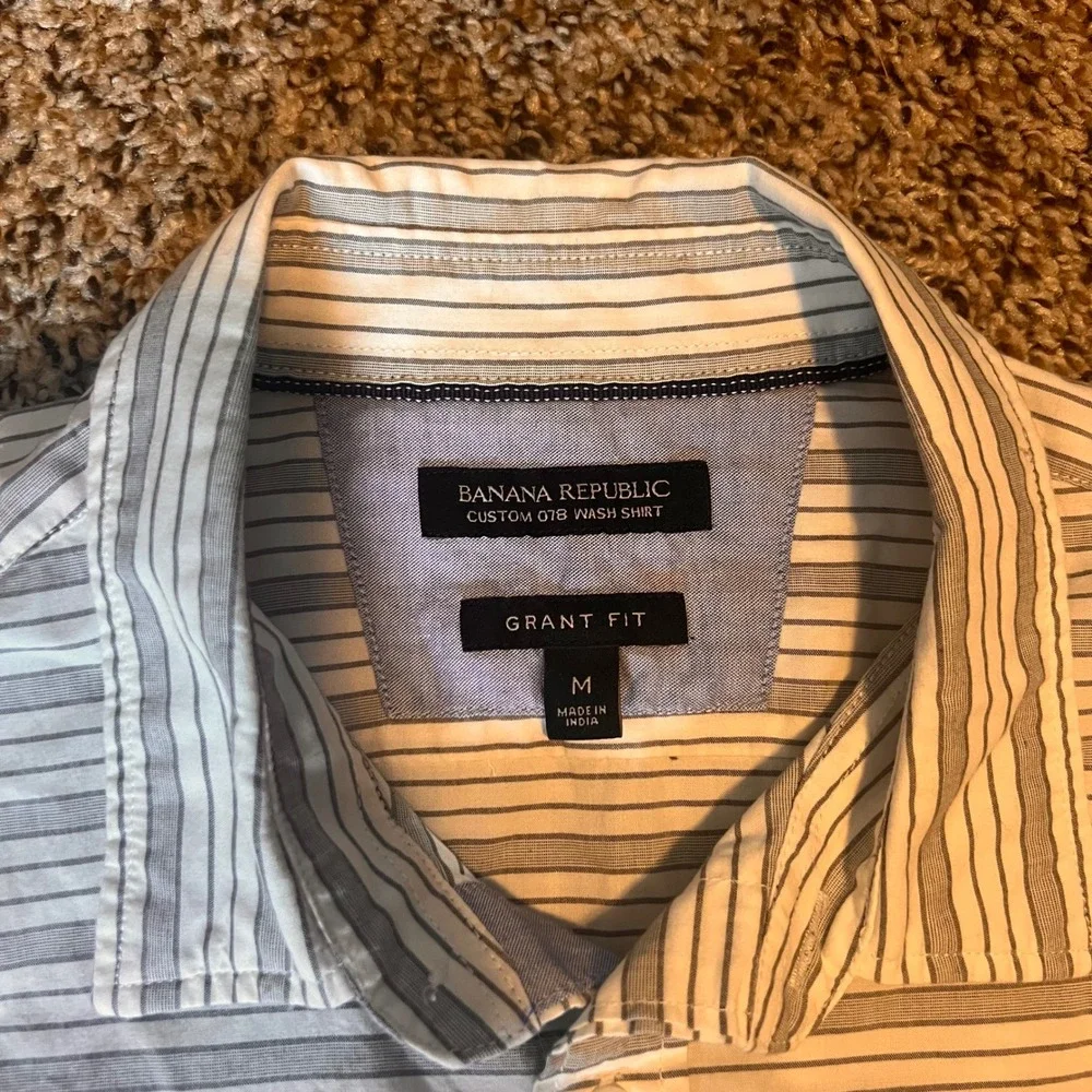 Banana Republic stylish banana
