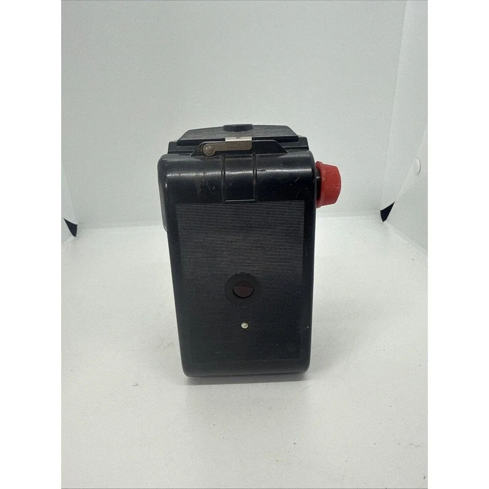 Vintage Imperial Deluxe Twin Lens Reflex Camera Made In USA Not Tested