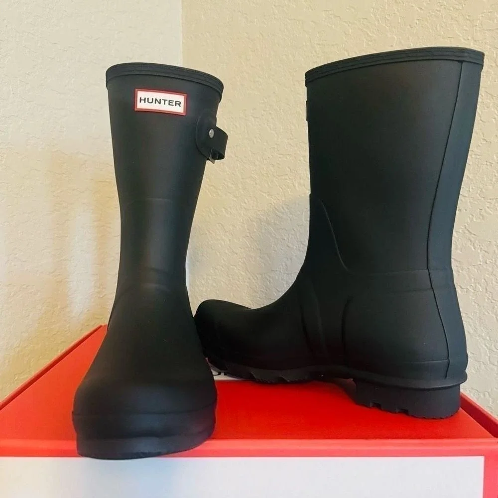 HUNTER Original Short Waterproof Rain Boot, Rubber Black,‎ Size 11, NWT