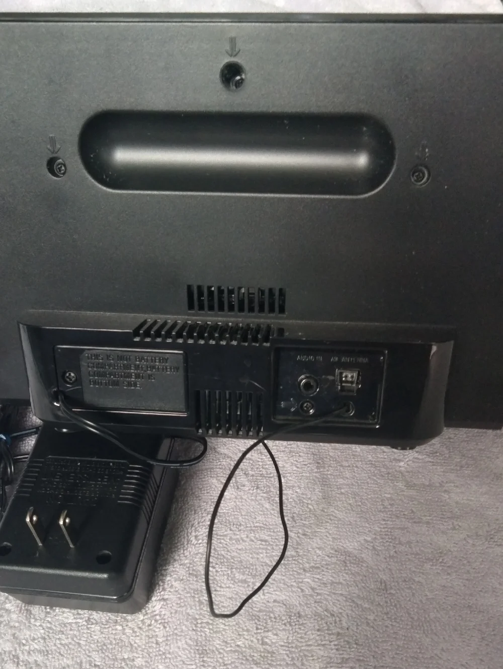 Sony iPhone iPod Radio With Remote