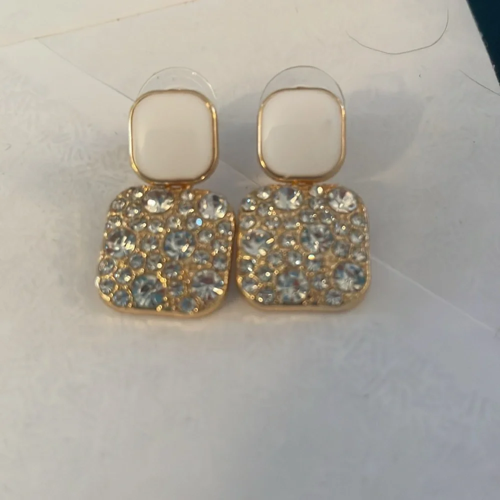 N/A square earrings rhinestone