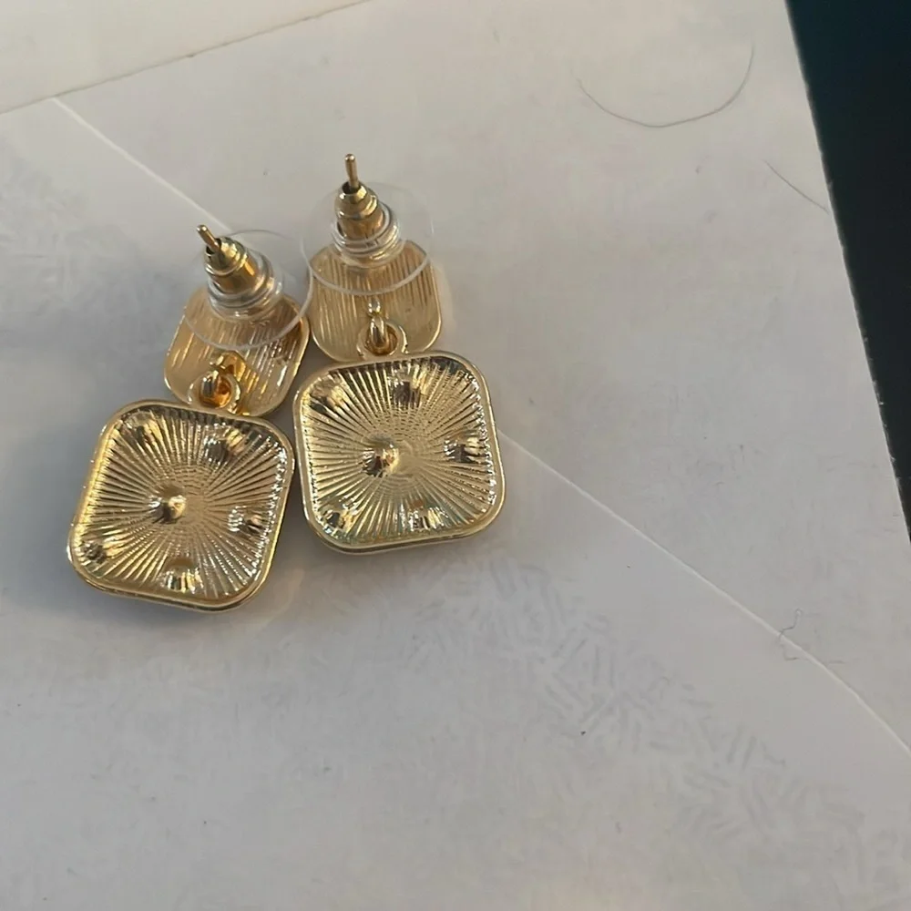 N/A rhinestone white earrings
