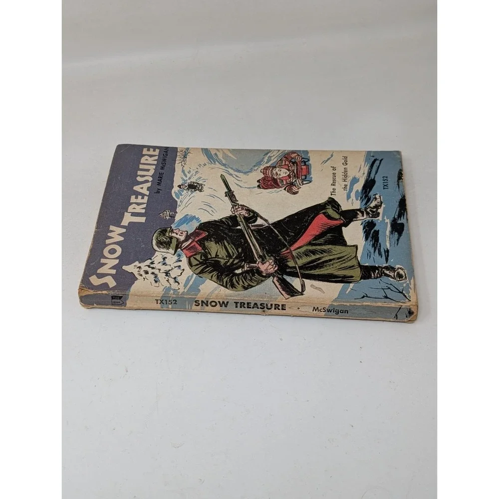 Snow Treasure The Rescue of Hidden Gold by Marie McSwigan 1958 TAB TX152 PB Book