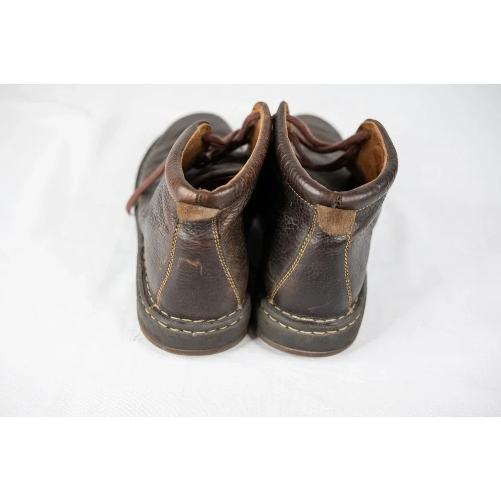 Born leather chukka
