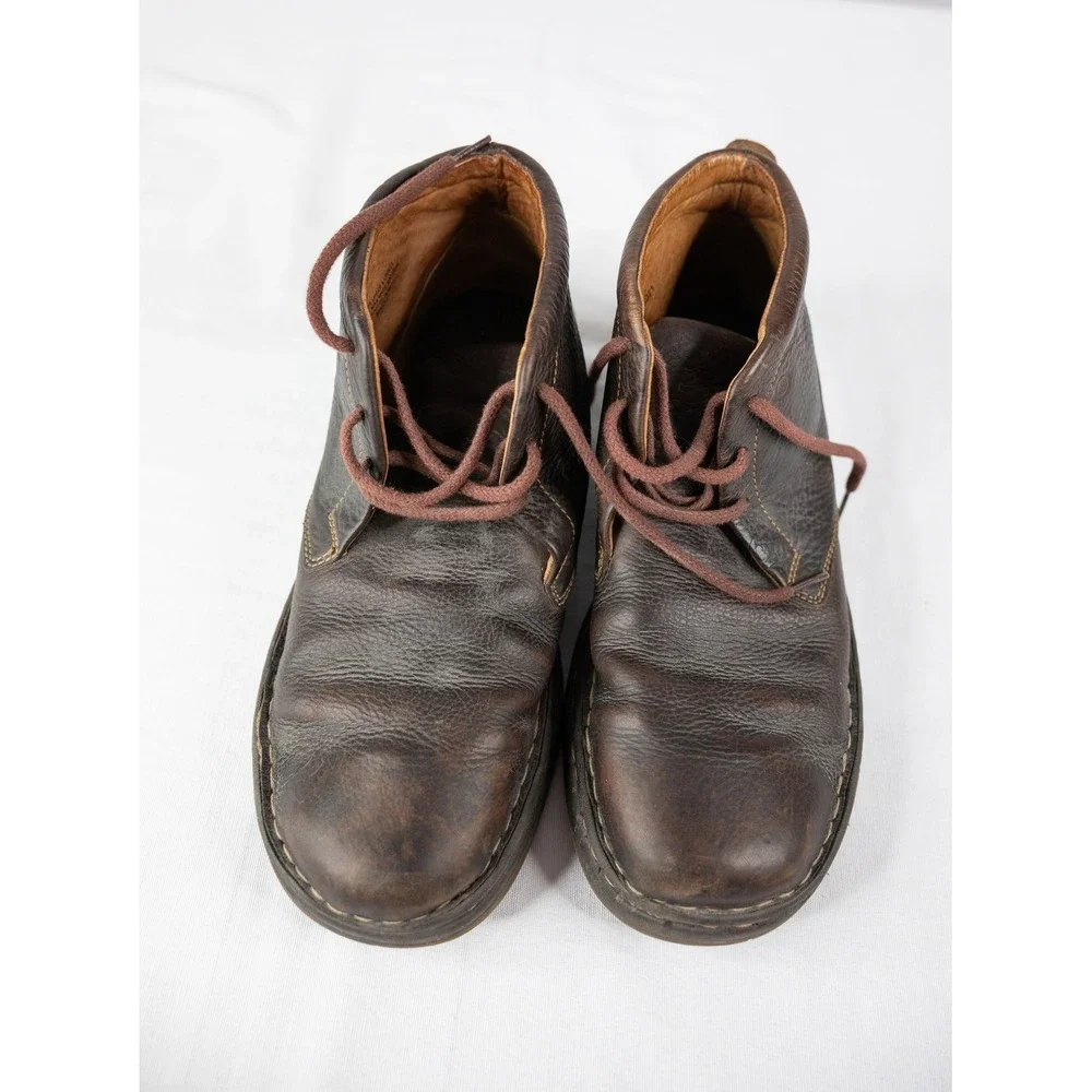 Born leather chukka