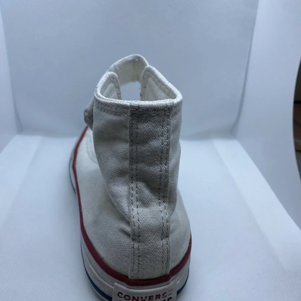 Converse some wear