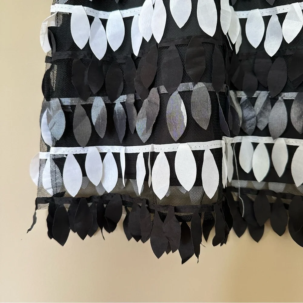 Laundry By Shelli Segal brand new