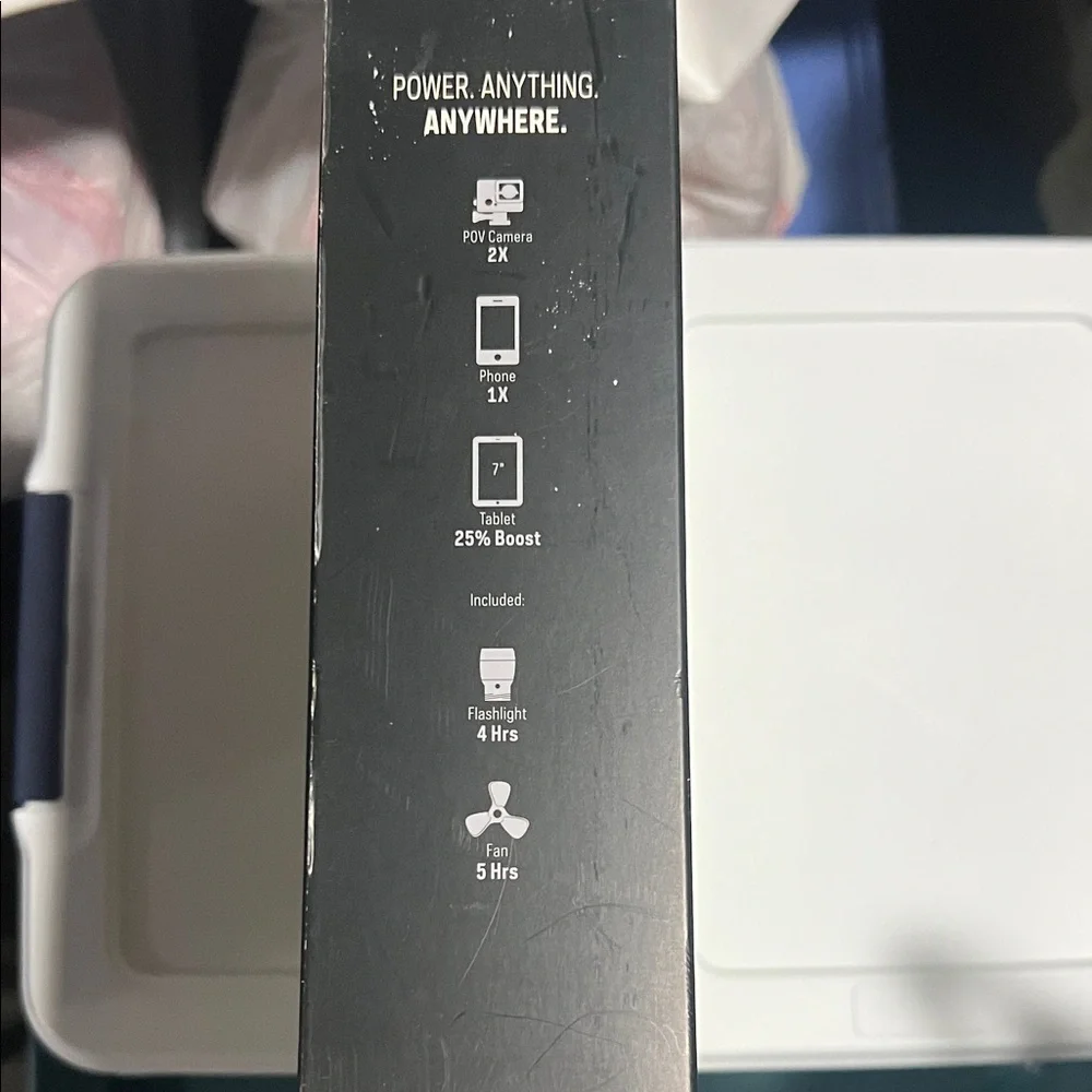 Solar‎ Phone Charger - Black and Yellow