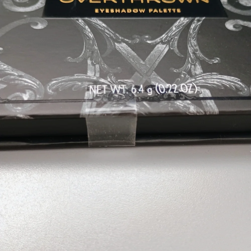COVERGIRL elegant eyeshadow