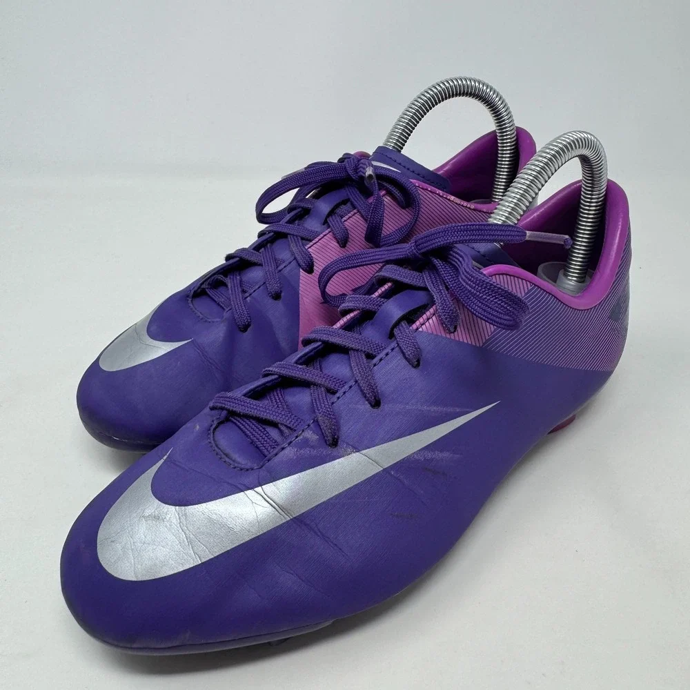 Nike unless tracking
