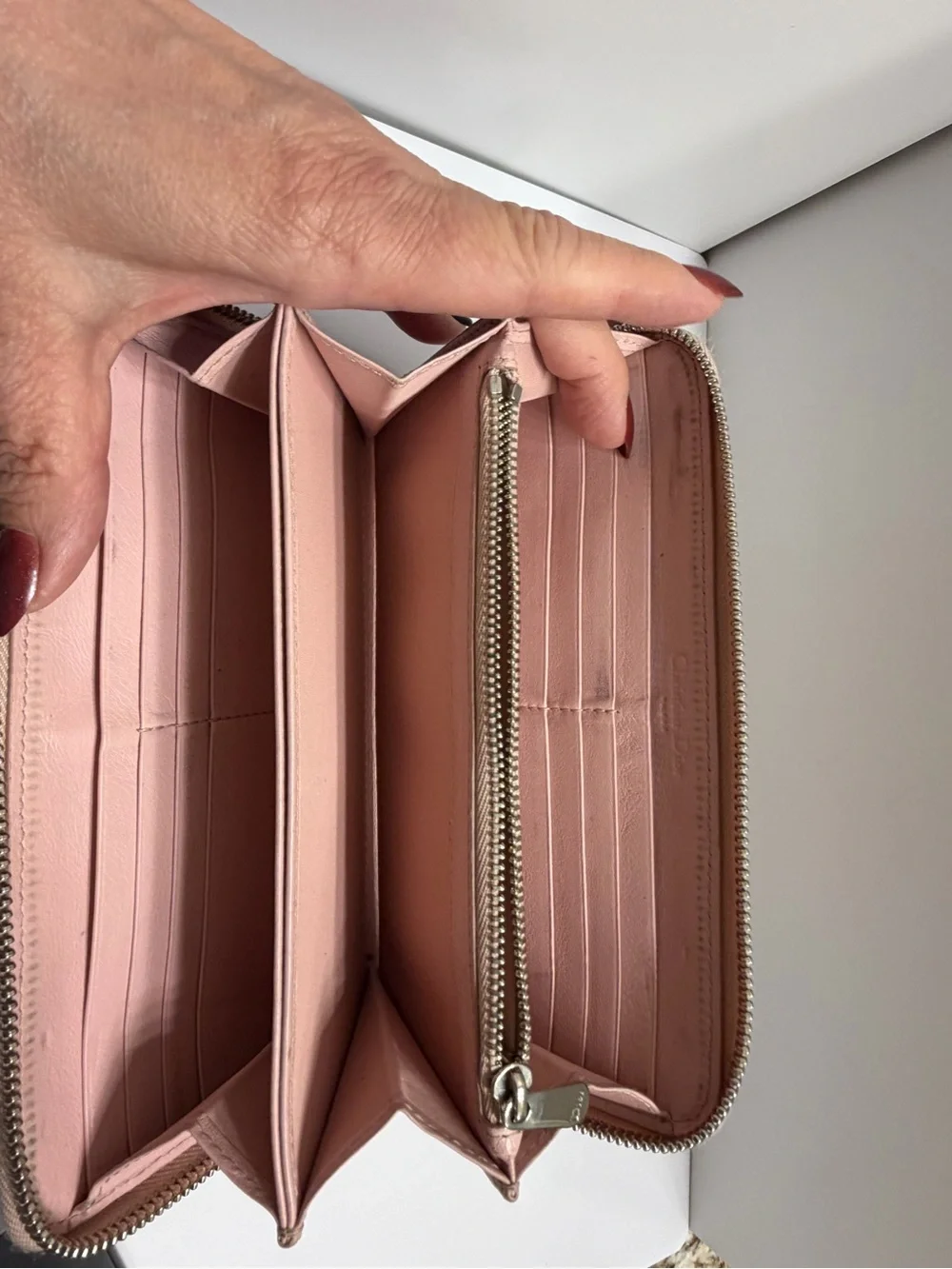 Dior 🌸please see