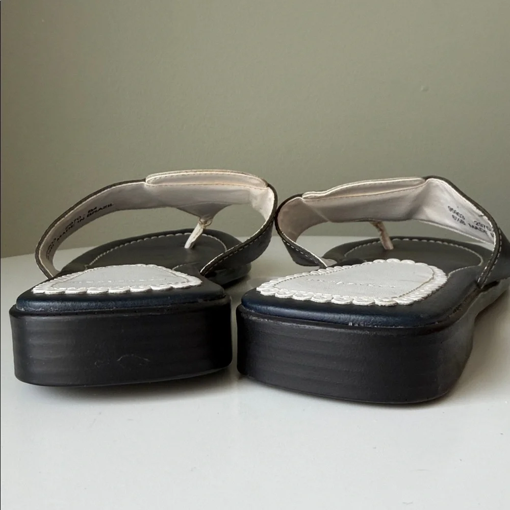 Lands End featuring instep