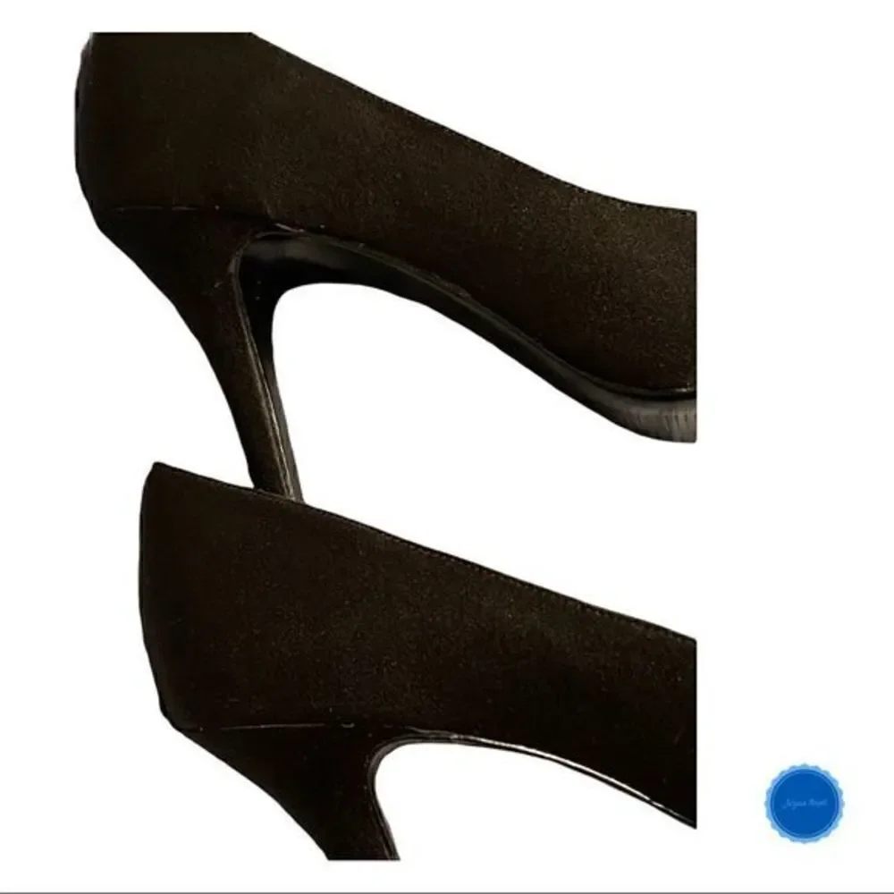 Nina black satin