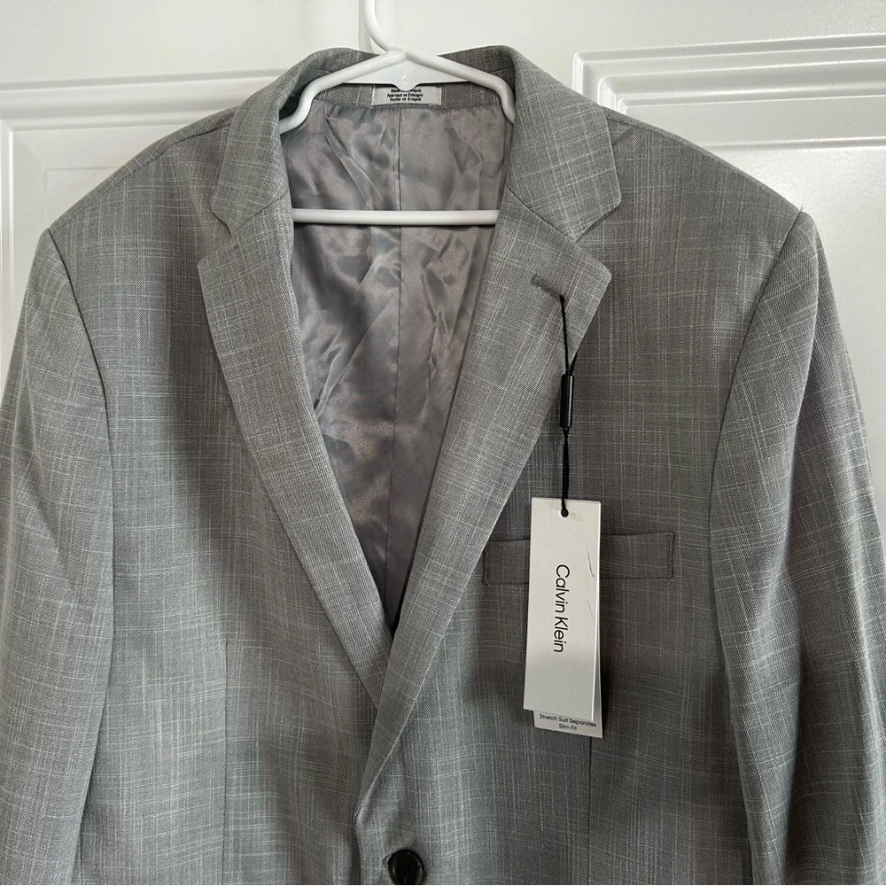 Calvin Klein stylish light