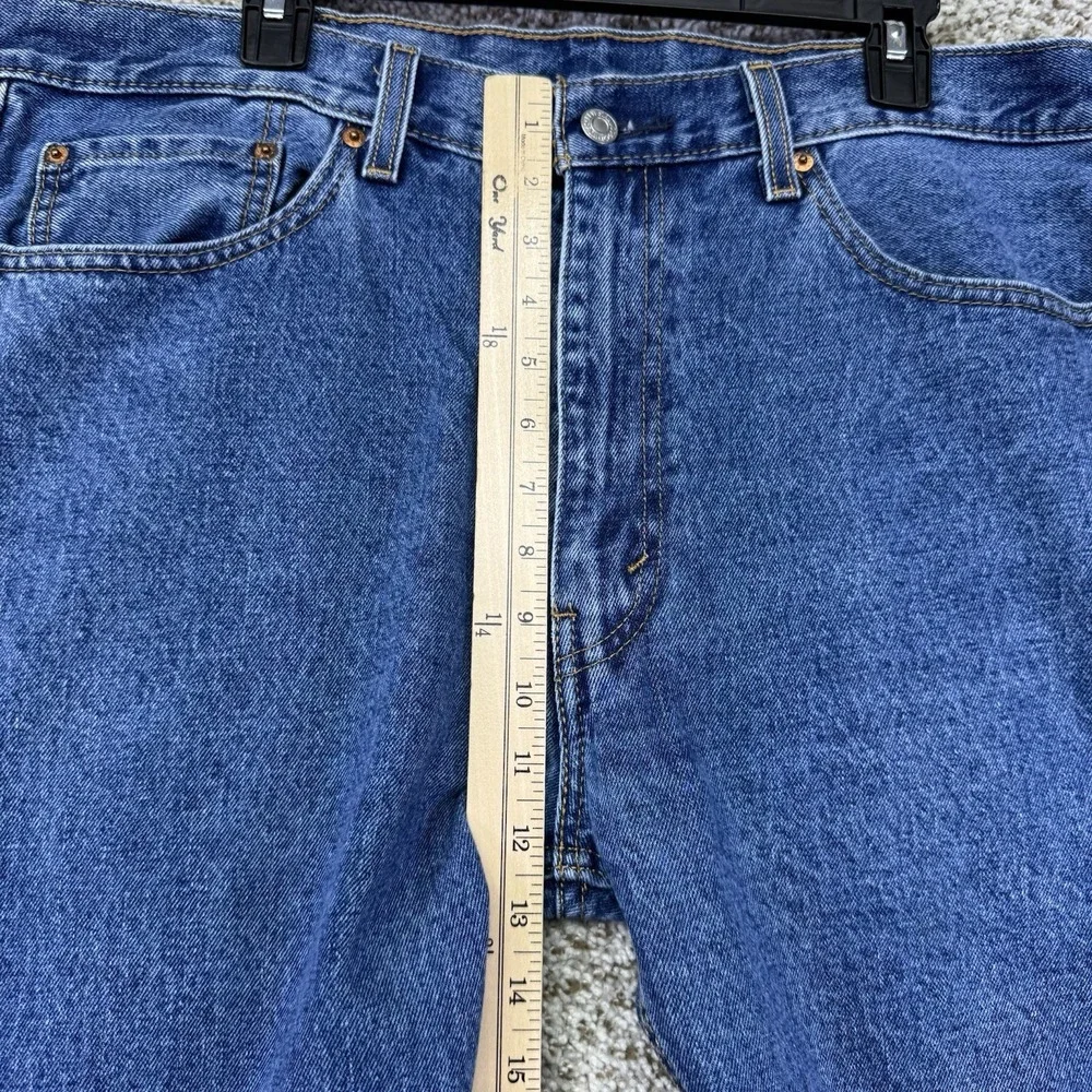 Levis please view