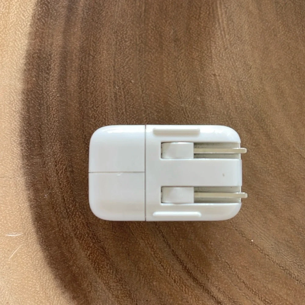 Apple 10W USB Power Adapter Wall Mount