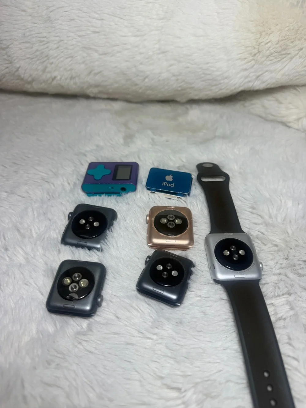 Apple lot devices