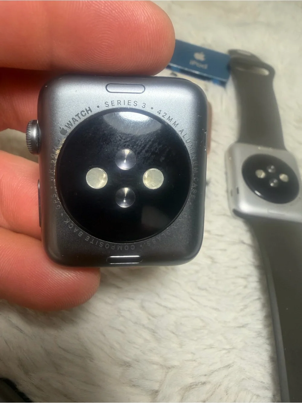 Apple lot devices
