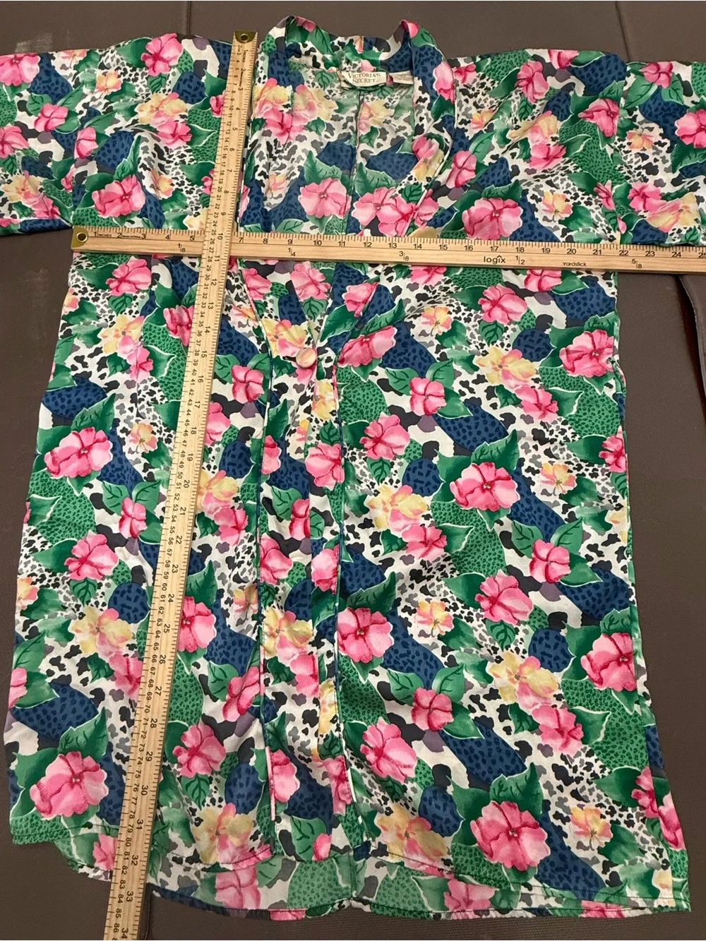VTG Victoria’s Secret 100% Silk Kimono Robe Floral Animal Print No Belt One Size