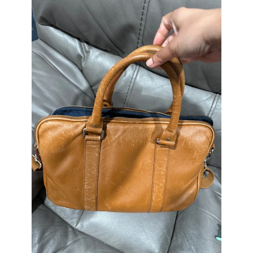 Cole Haan Tan Pebbled Leather Briefcase Laptop Bag Messenger Shoulder Strap