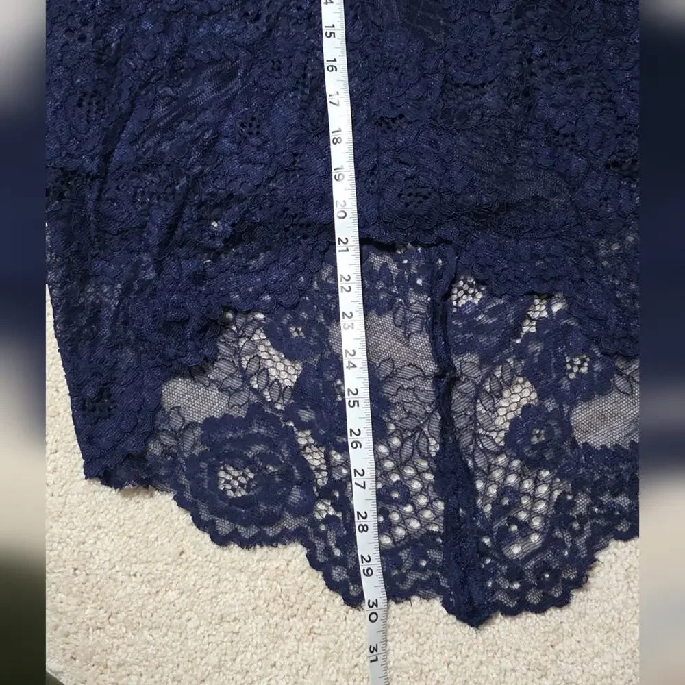 Wayf chic lace