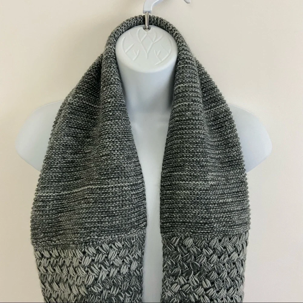 BearPaw Heather Grey Mixed Stitched Infinity Wrap Scarf