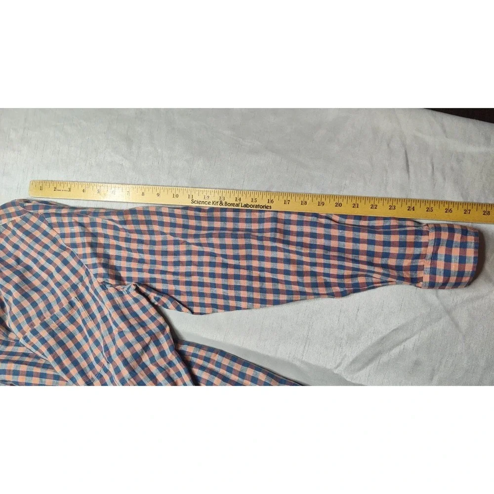 Banana Republic different republic shirt