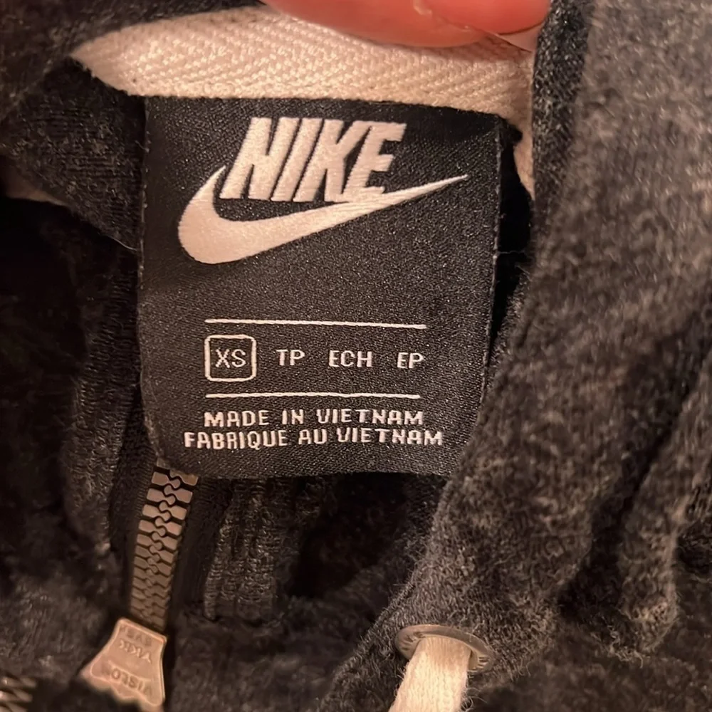 🔥Nike Charcoal Full-Zip light women’s Hoodie🔥