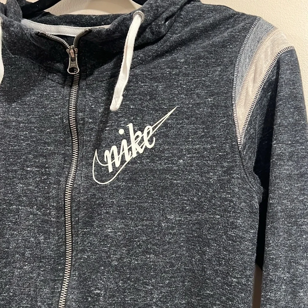 🔥Nike Charcoal Full-Zip light women’s Hoodie🔥