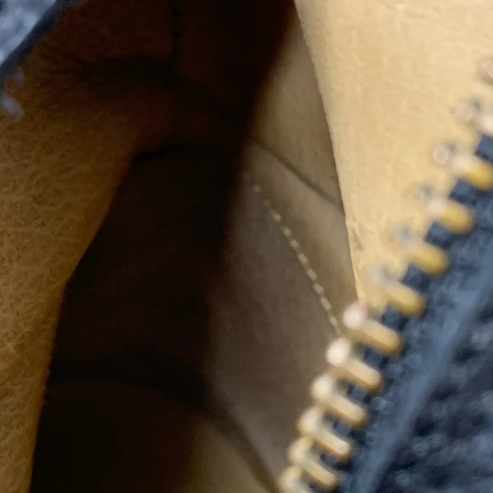 Frye like new