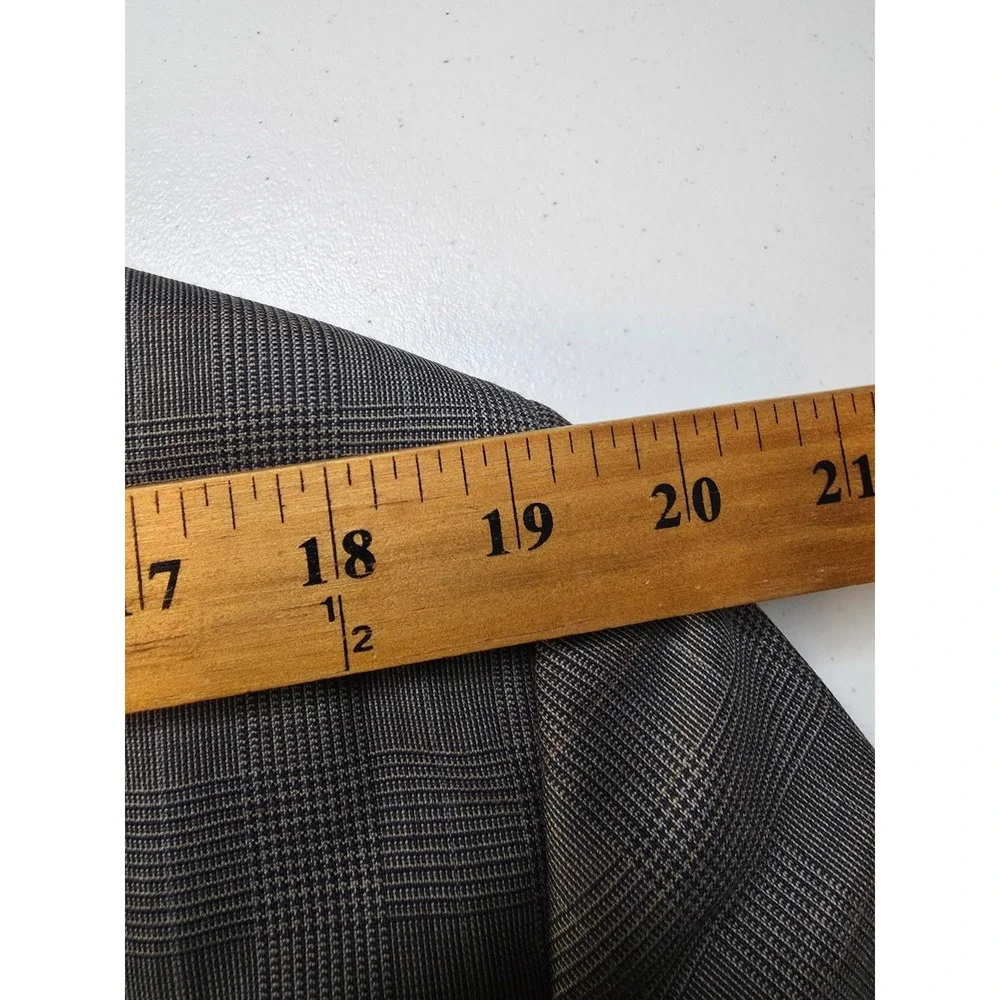 Jos A Bank Blazer Jacket Mens 40R Gray Sports Coat 2 Buttons‎ Wool Glenplaid
