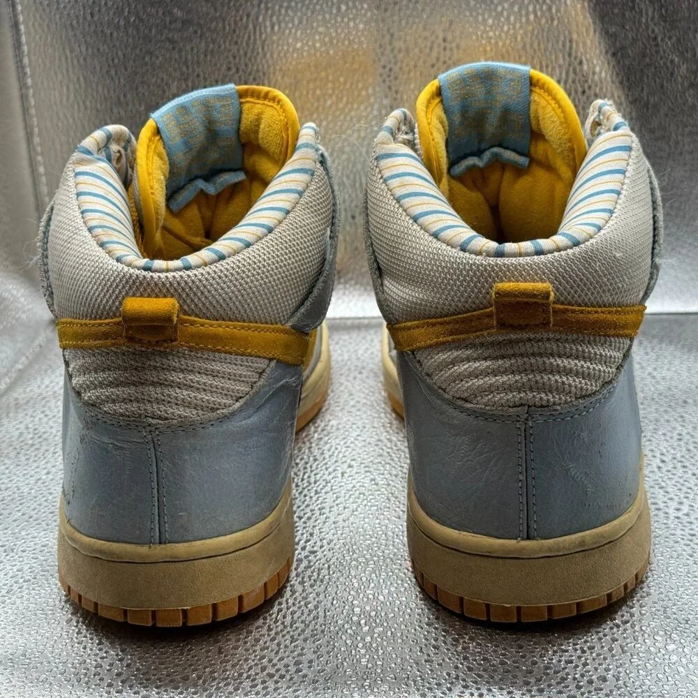 Nike size 10