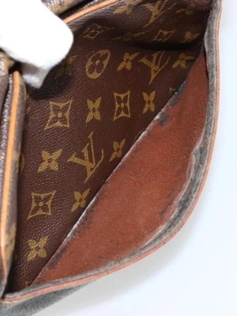 Louis Vuitton brand	louis vuitton