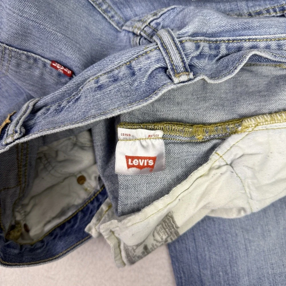 Levis 501 Jeans Men 36x30 Blue Button Fly Original Fit Pants‎ Light Wash Y2K