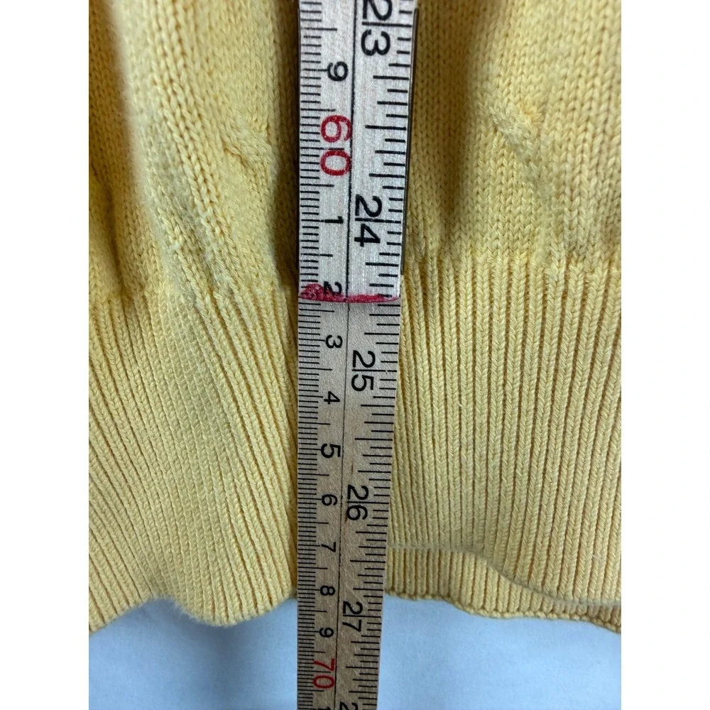 Tommy Hilfiger 27 staple
