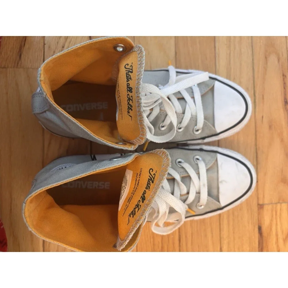 Converse x Looney Tunes Bugs Bunny Chuck Taylor High Top Gray Mens 5 W7