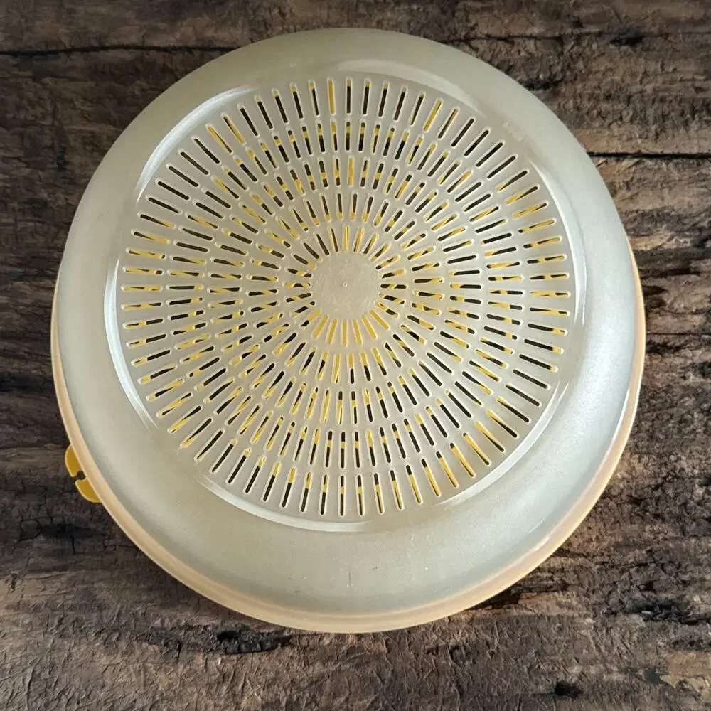 Tupperware insert light