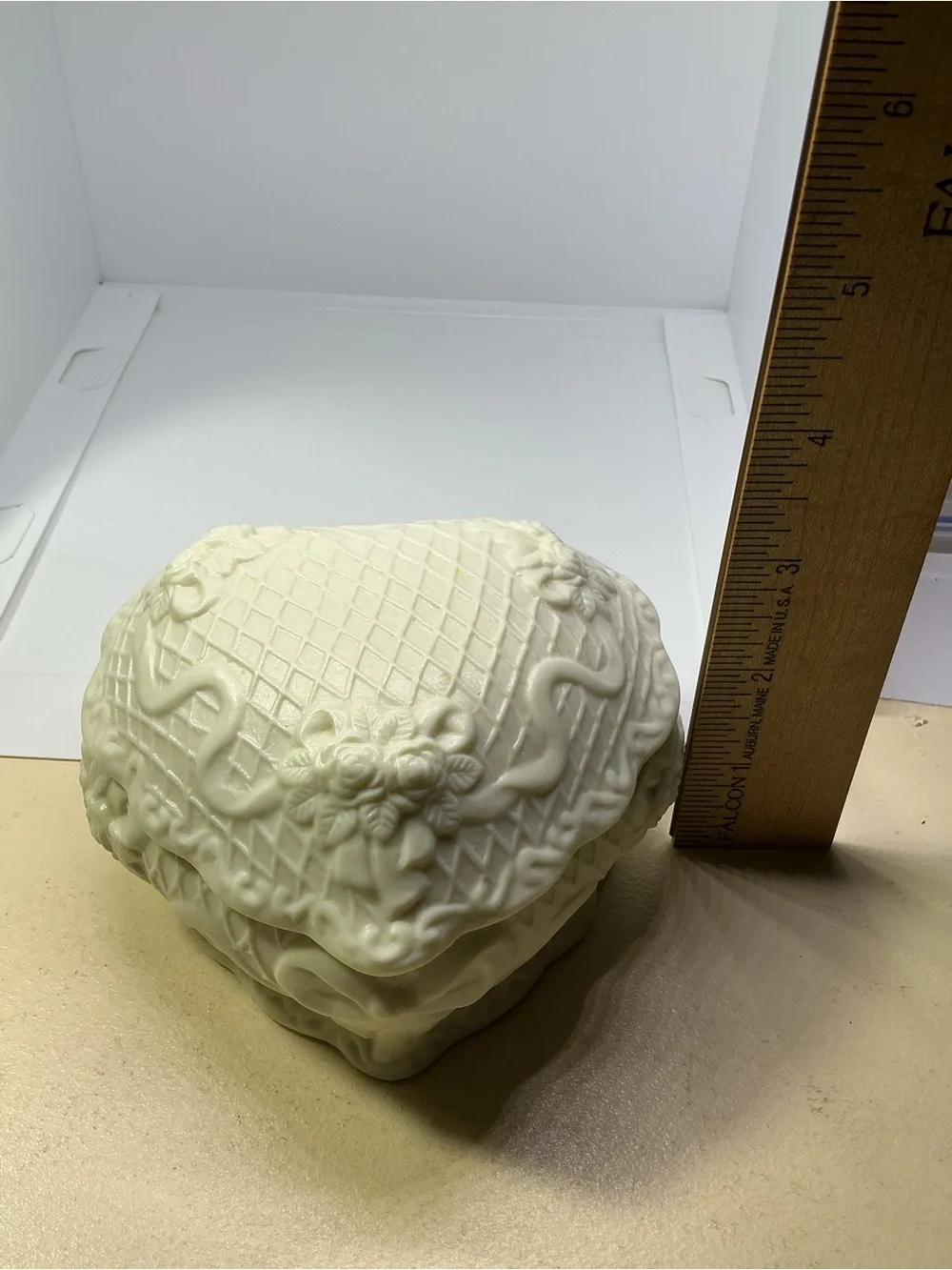 Ivory Ceramic Heart-Shaped Trinket Box Embossed Roses, Bow & Lattice Relief