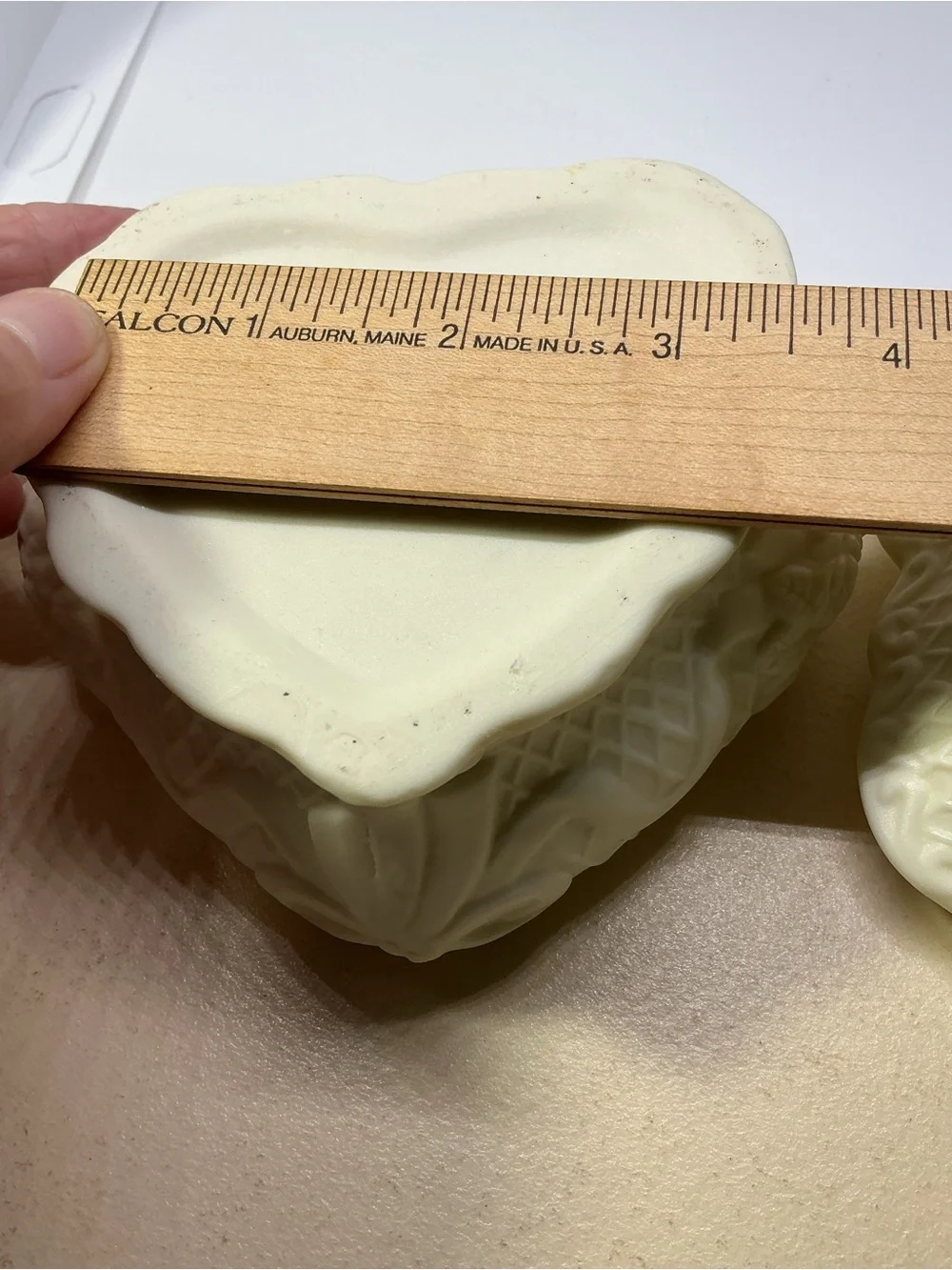 Ivory Ceramic Heart-Shaped Trinket Box Embossed Roses, Bow & Lattice Relief