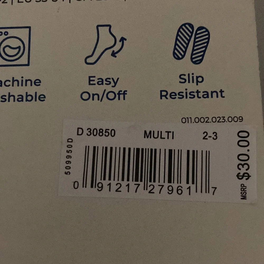 dearfoams nwt these