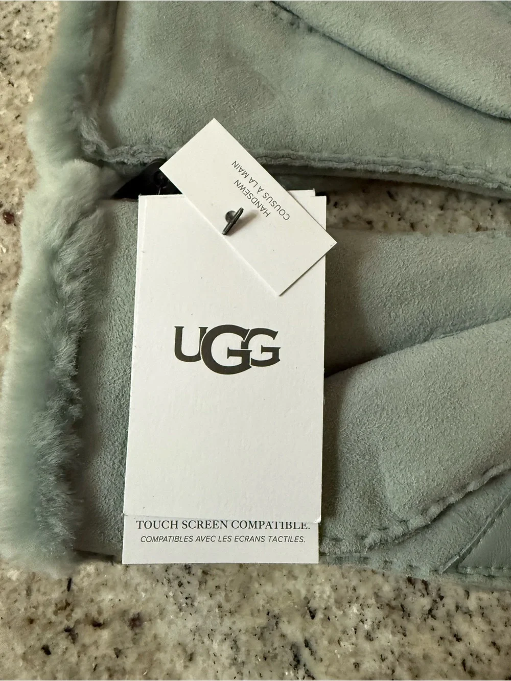 UGG these hand
