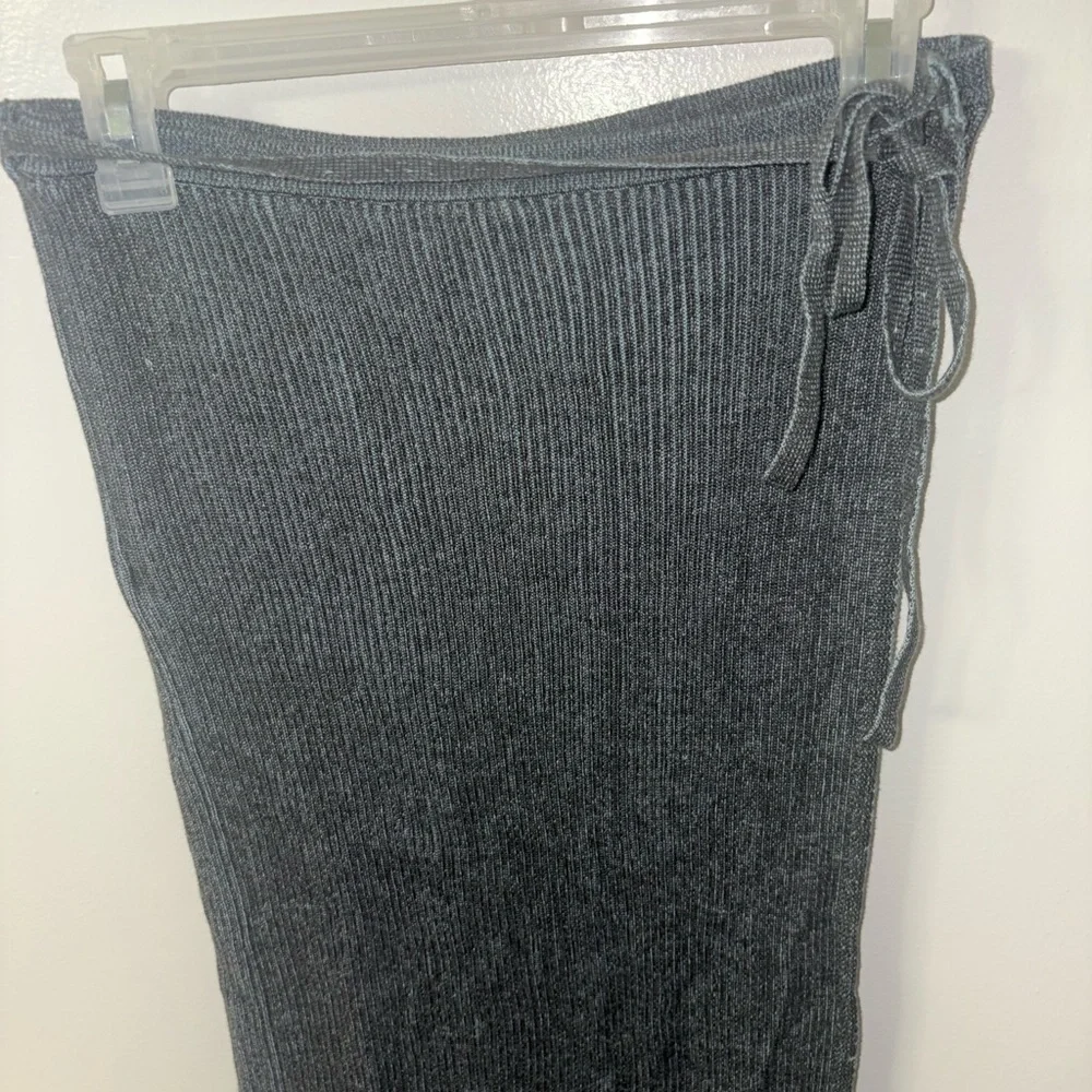 Free People chic pencil