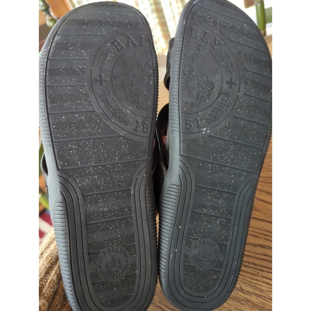 Bally pre quite dusting