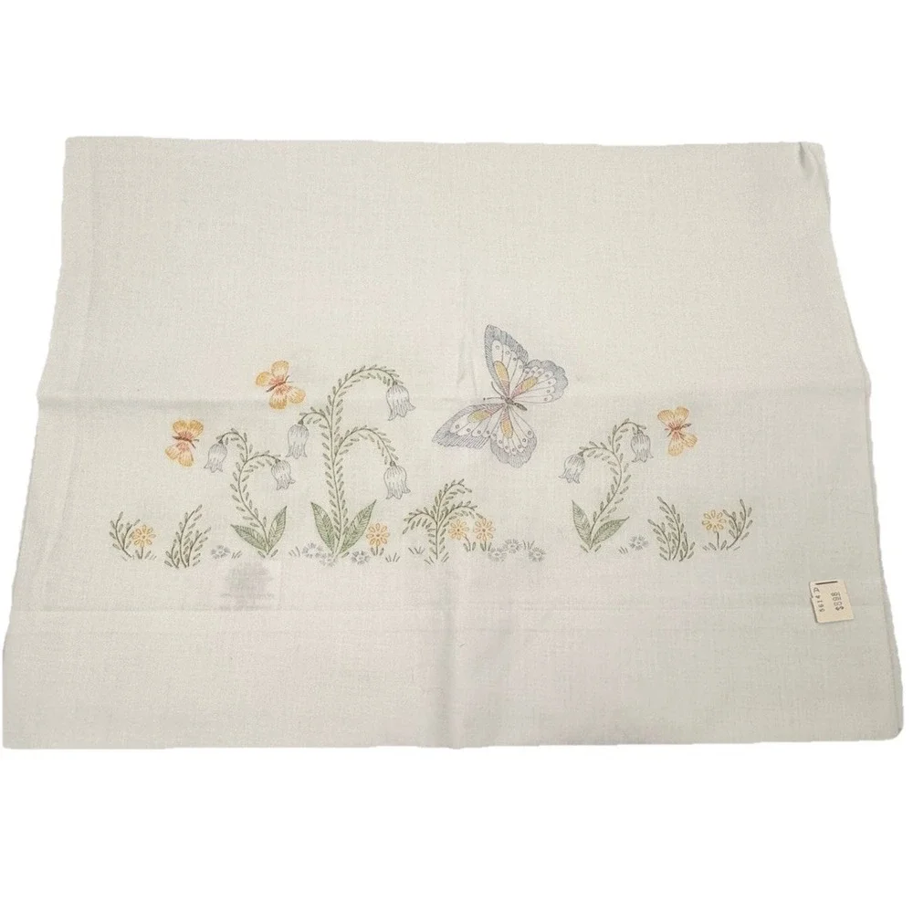 VTG Thomaston Embroidery Stamped Pillow Cases White No-Iron Muslin Floral‎ NOS