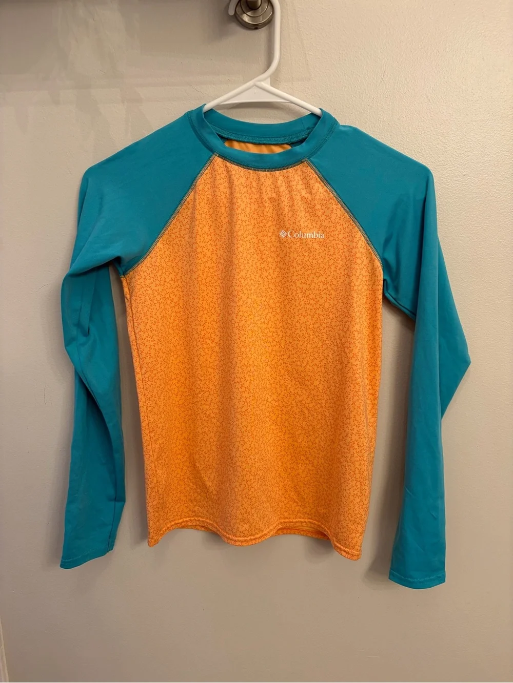 Columbia Teal & Orange Long Sleeve Shirt swim shirt medium 10/12 summer beach