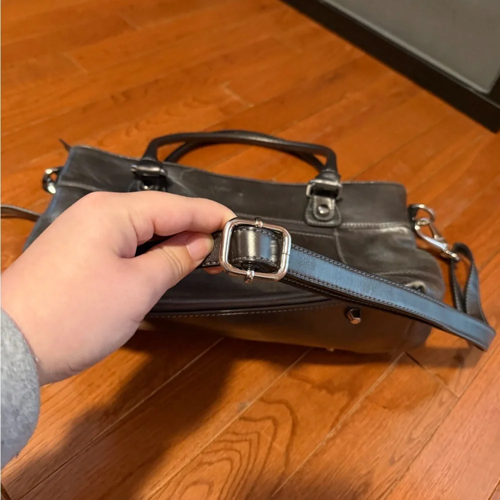 Giani Bernini‎ Women's Silver Crossbody Purse