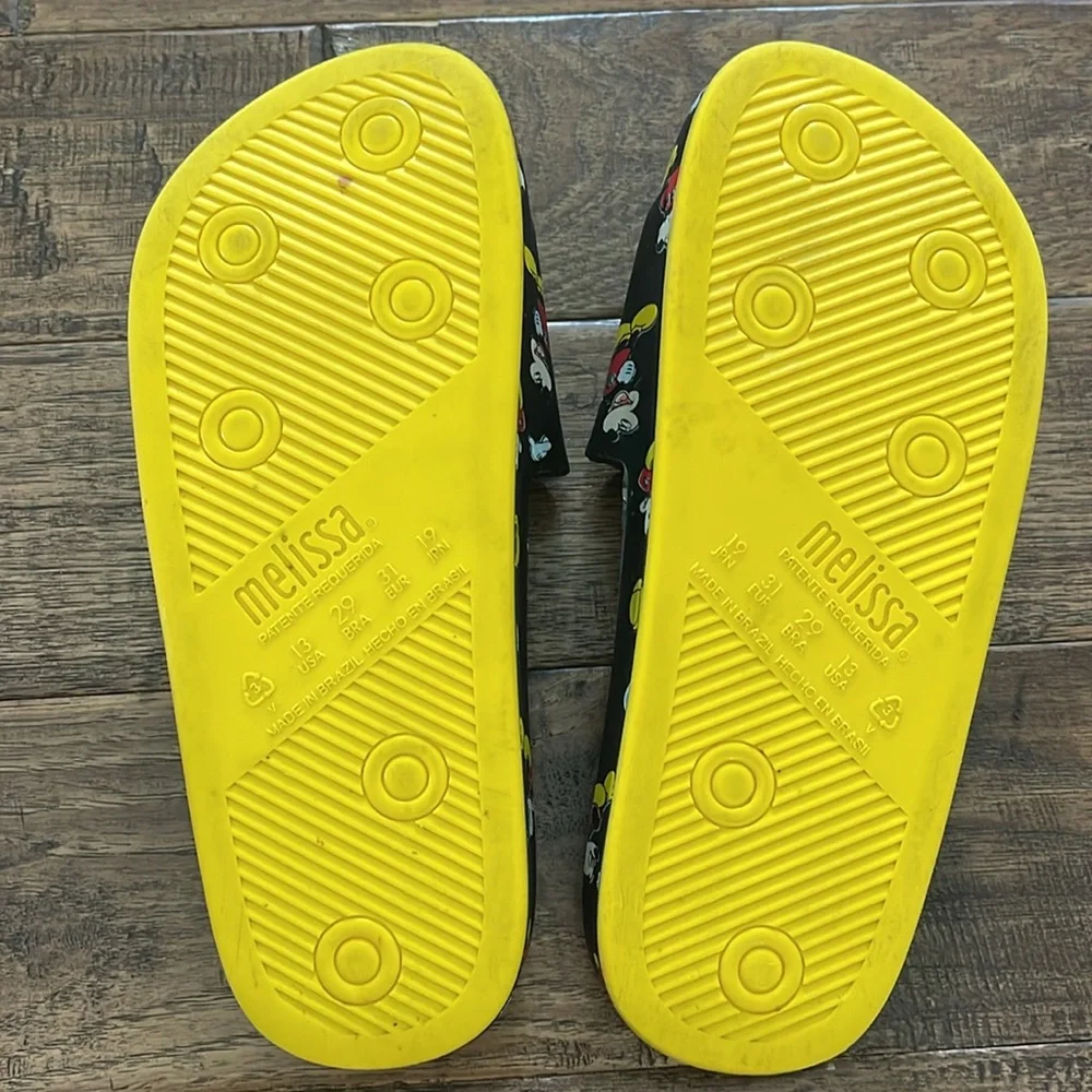 Mini Melissa iconic fun