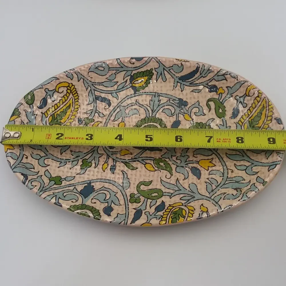 Set of 2 Pottery Barn Oval Salad Plates Blue Beige Paisley‎ Floral Accent Dishes